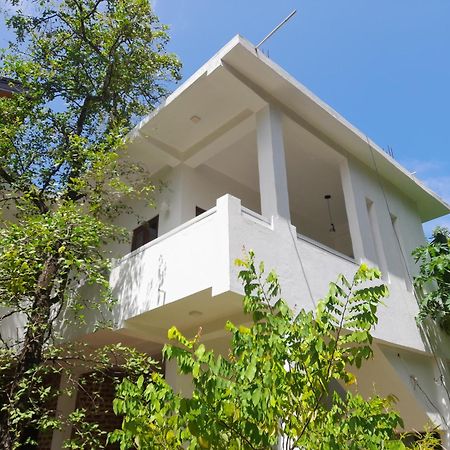 Gloria Inn Negombo Esterno foto