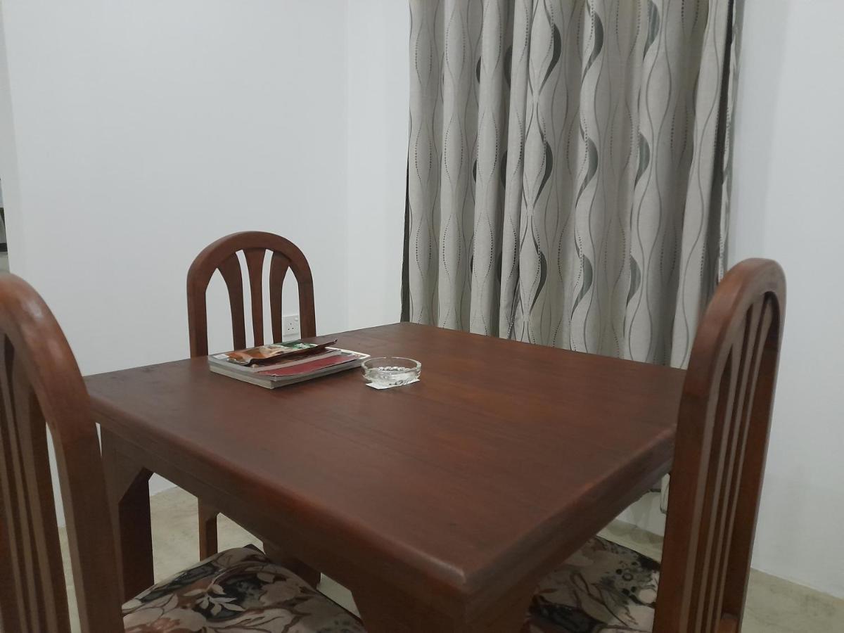Gloria Inn Negombo Esterno foto