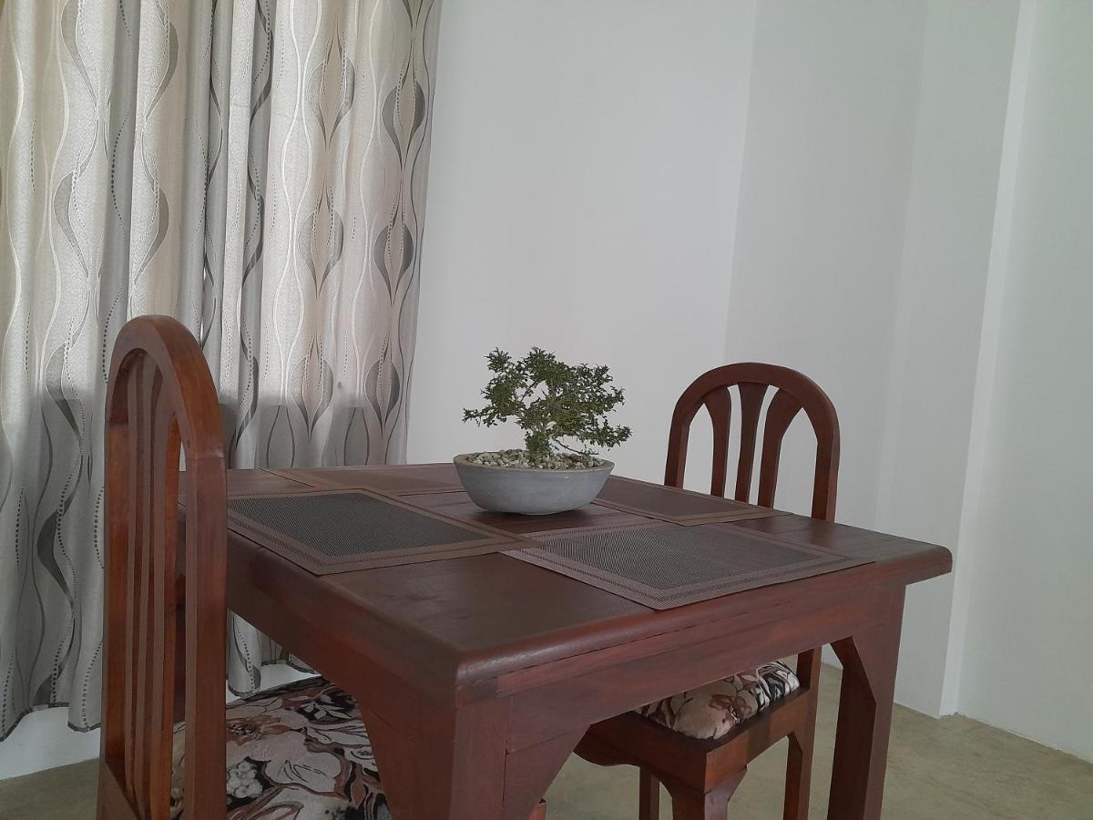 Gloria Inn Negombo Esterno foto